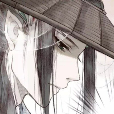 女子狂减50斤 后背被勒出两个硬包袱